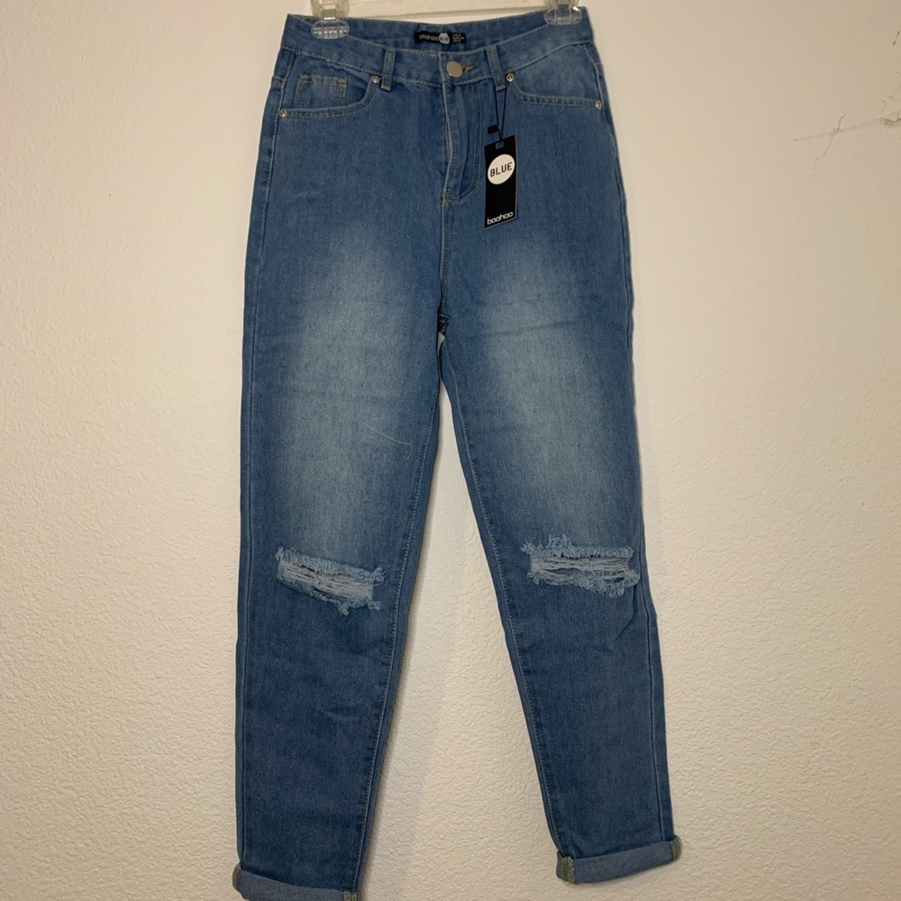 BOOHOO BUM RIP JEANS - Picture 4 of 5